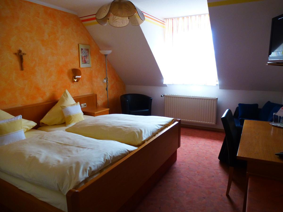 Hotel-Gasthof "Zum Bartl" Sulzbach-Rosenberg Zewnętrze zdjęcie